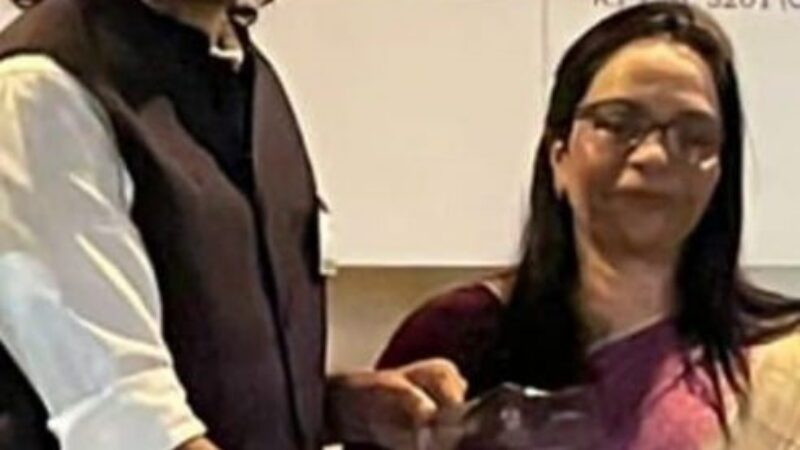 Leela-Baby-receiving-award-e1637918606447 (1)